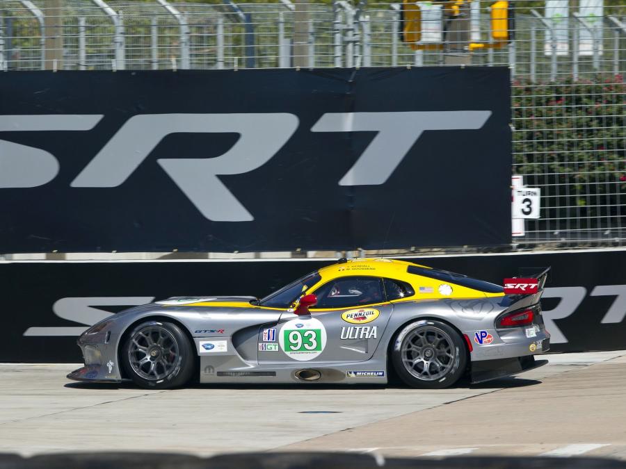  Dodge Viper SRT GTS-R 2012 года  (фото 20 из 23)